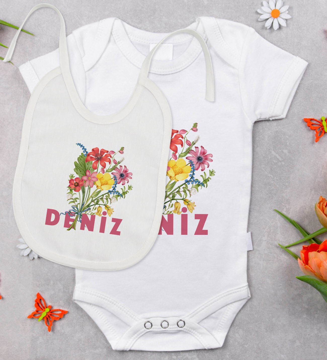 BK Kids Kişiye Özel İsimli Bebek Body Zıbın ve Mama Önlüğü Hediye Seti - Model 9