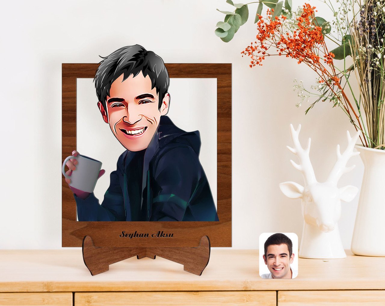 Kişiye Özel Erkek Karikatürlü Ahşap Standlı 3D Biblo-63