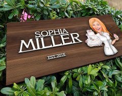 BK Gift Kişiye Özel Kadın Aşçı Karikatürlü Kabartma Tasarım Antik Ceviz Ahşap Tabela-3, Dekoratif Tabela, Rustik Ev Dekorasyonu