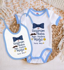 BK Kids Kişiye Özel Aynı Kadına Aşığız Tasarımlı Mavi Bebek Body Zıbın ve Mama Önlüğü Hediye Seti