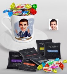 Kişiye Özel Bay Spiker Karikatürlü Türk Kahvesi Fincanı Selamlique Karışık Türk Kahvesi ve Haribo Şeker Hediye Seti-1