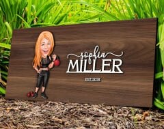 BK Gift Kişiye Özel Kadın Fitnessci Karikatürlü Kabartma Tasarım Antik Ceviz Ahşap Tabela-1, Dekoratif Tabela, Rustik Ev Dekorasyonu