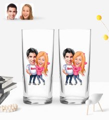 Kişiye Özel Sevgililer Karikatürlü 2’li Rakı Bardağı ve Meze Tabaklı Doğal Masif Ahşap Servis Sunum Tepsisi Model 5