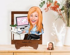 Kişiye Özel Kadın Genel Müdür Karikatürlü Ahşap Standlı 3D Biblo-1