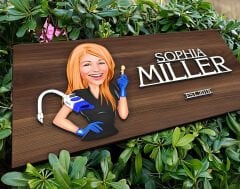 BK Gift Kişiye Özel Kadın Güzellik Uzmanı Karikatürlü Kabartma Tasarım Antik Ceviz Ahşap Tabela-2, Dekoratif Tabela, Rustik Ev Dekorasyonu