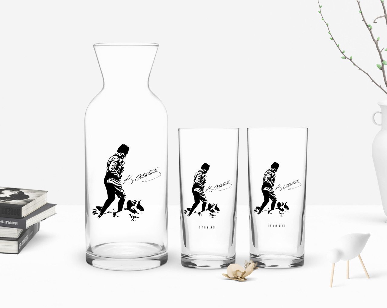 Kişiye Özel Renkli Baskılı Atatürk Temalı İkili Rakı Bardağı ve Karaf Hediye Seti-16