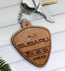 Kişiye Özel İsimli Plakalı Subaru Ahşap Anahtarlık-1