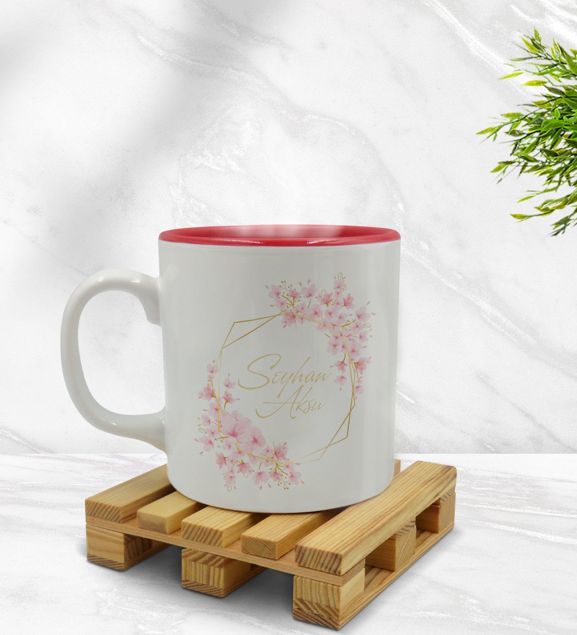 Kişiye Özel Çiçek Tasarımlı İçi Kırmızı Renkli Kupa Bardak Model 6