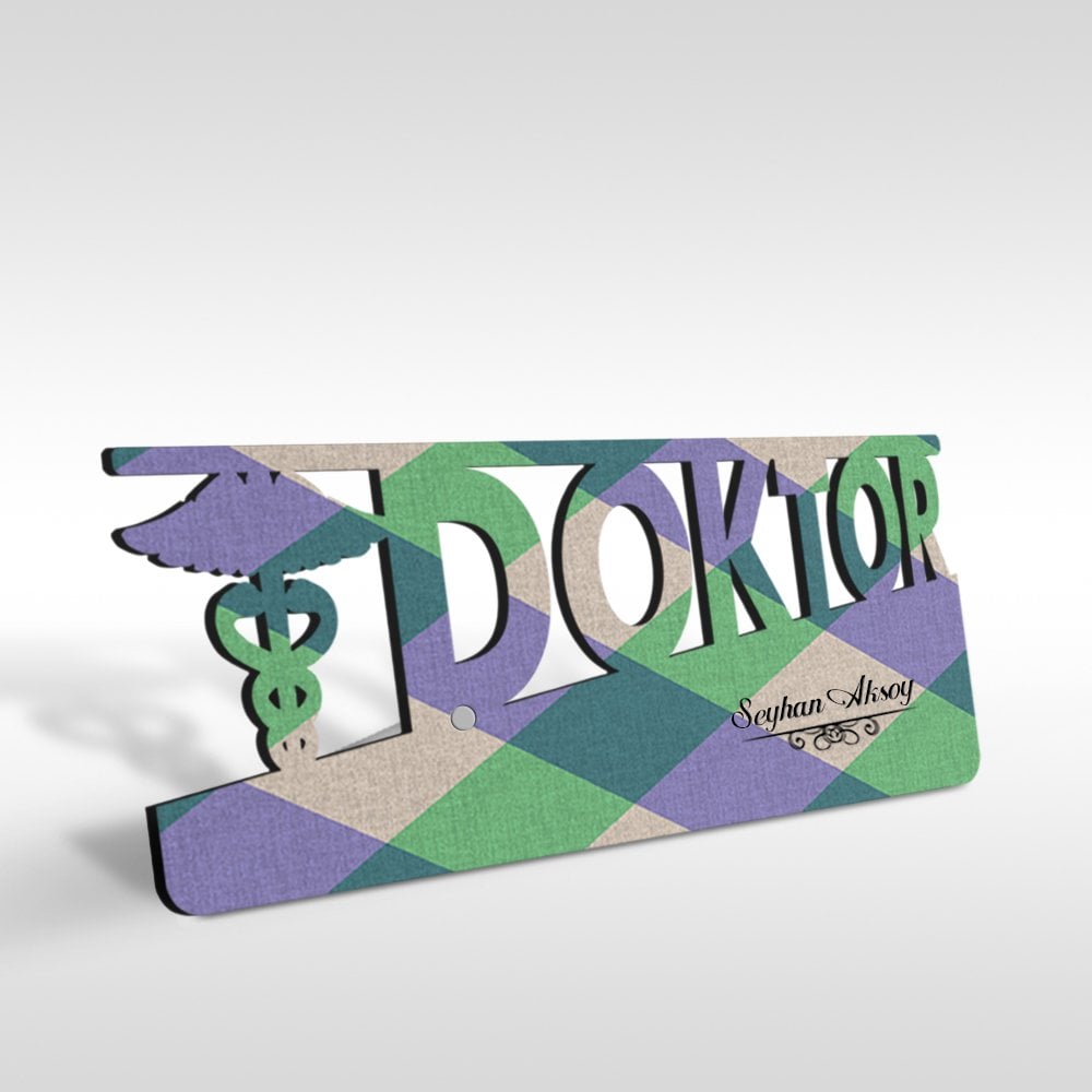 Kişiye Özel Mesleki Doktor Ahşap Masa İsimliği (Model E12)