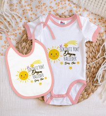 BK Kids Kişiye Özel Sıkıntı Yok Dayım Halleder Tasarımlı Pembe Bebek Body Zıbın ve Mama Önlüğü Hediye Seti