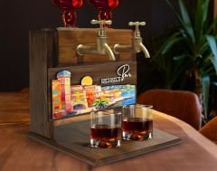 BK Gift Kişiye Özel Kabartma Manzara Tasarımlı İsimli Çift Musluklu Doğal Ahşap İçki Standı-32, İçki Standı, Doğum Günü Hediyesi, Ev Hediyesi