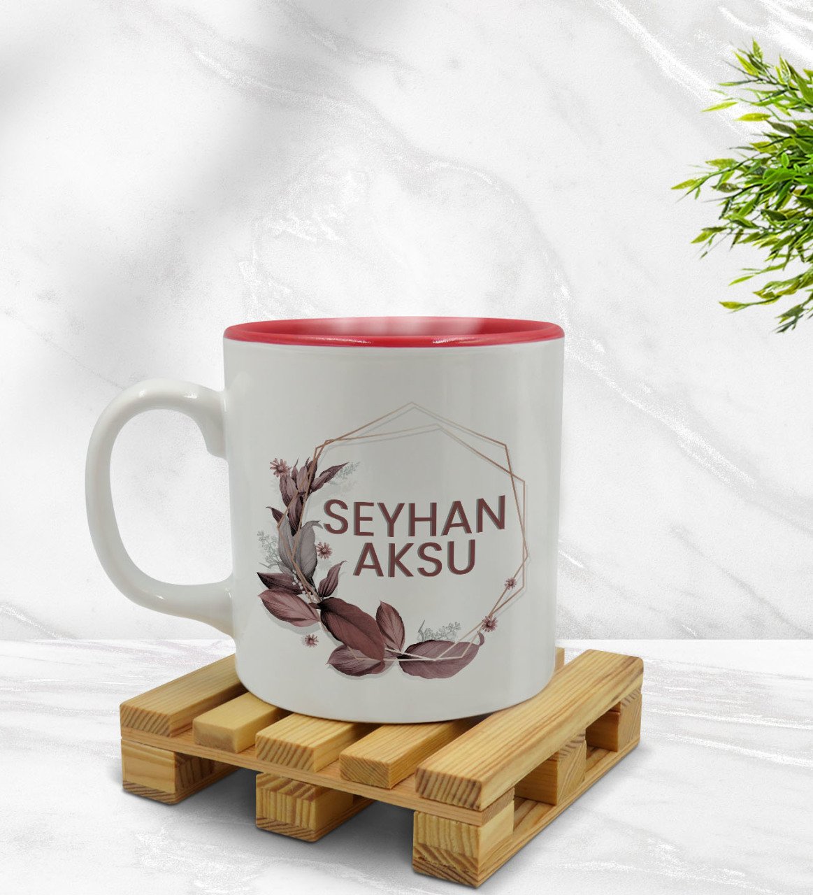 Kişiye Özel Çiçek Tasarımlı İçi Kırmızı Renkli Kupa Bardak Model 13