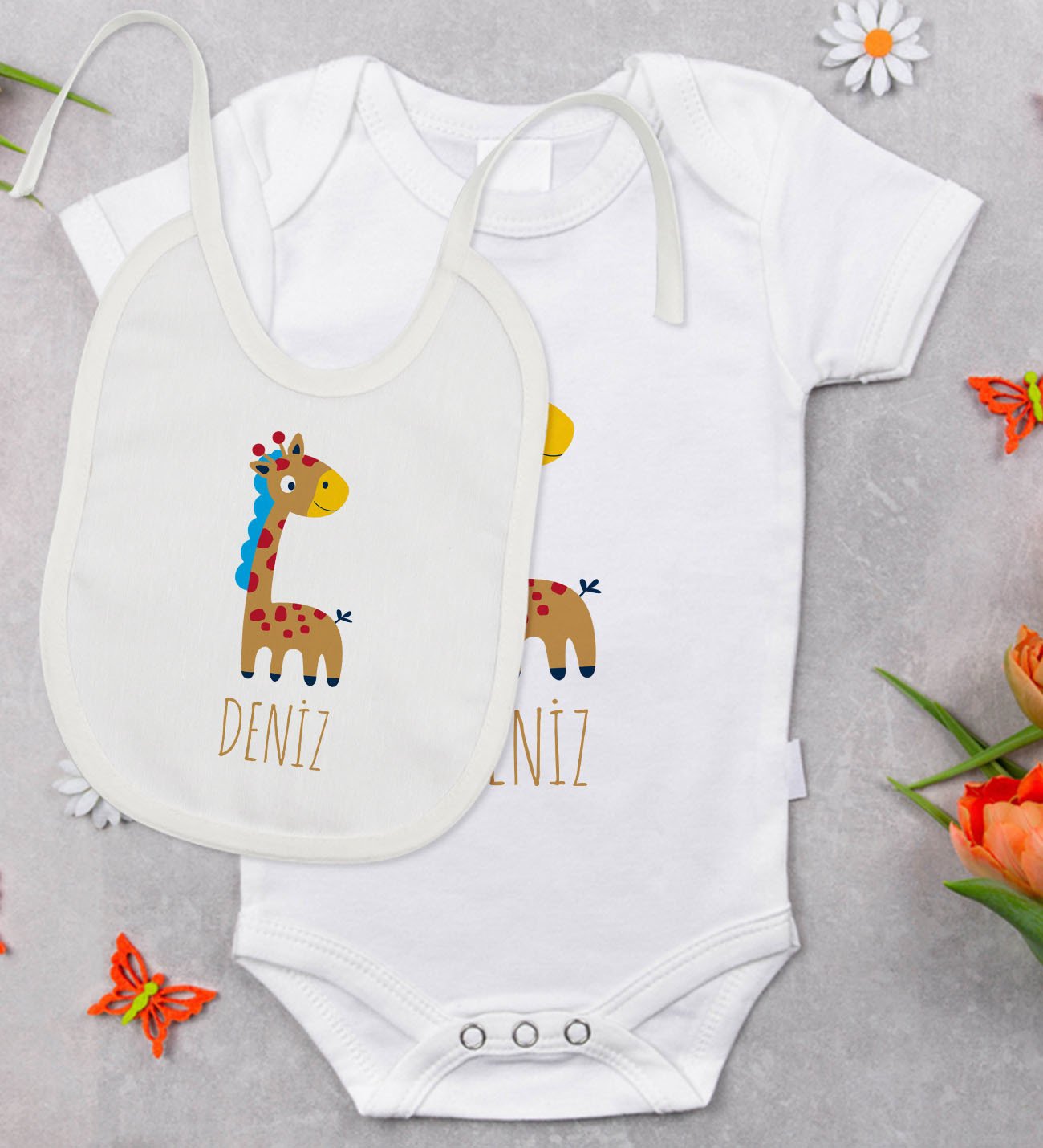 BK Kids Kişiye Özel İsimli Bebek Body Zıbın ve Mama Önlüğü Hediye Seti - Model 17
