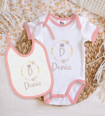 BK Kids Kişiye Özel Harfli İsimli Pembe Bebek Body Zıbın ve Mama Önlüğü Hediye Seti-2