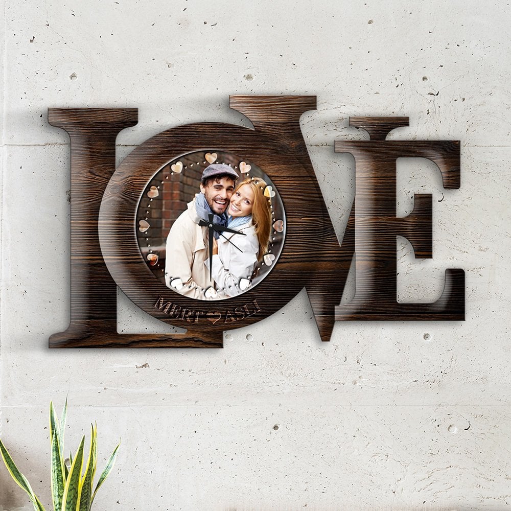 Kişiye Özel Love Tasarımlı Ahşap Duvar Saati - 4