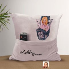 BK Gift Kişiye Özel Kadın Karikatür Tasarımlı Organizer Kumanda ve Atıştırmalık Cepli Pembe Kırlent Yastık-101 Arkadaşa Hediye, Cepli Yastık