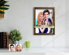 Kişiye Özel Sevgililer Karikatürlü Doğal Masif Ahşap Çerçeveli Tablo Duvar Rafı-36