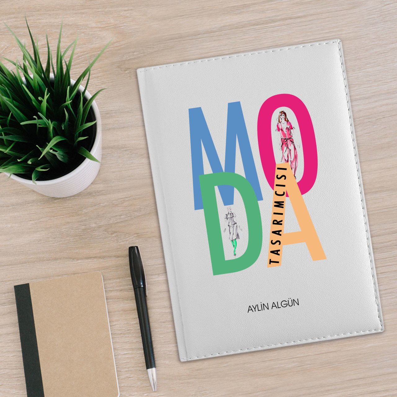 Kişiye Özel Mesleki Moda Tasarımcısı 2023 Beyaz Deri Ajanda - 2