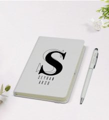 Kişiye Özel İsimli 9x14cm Beyaz Defter ve Kalem Hediye Seti - Model 34