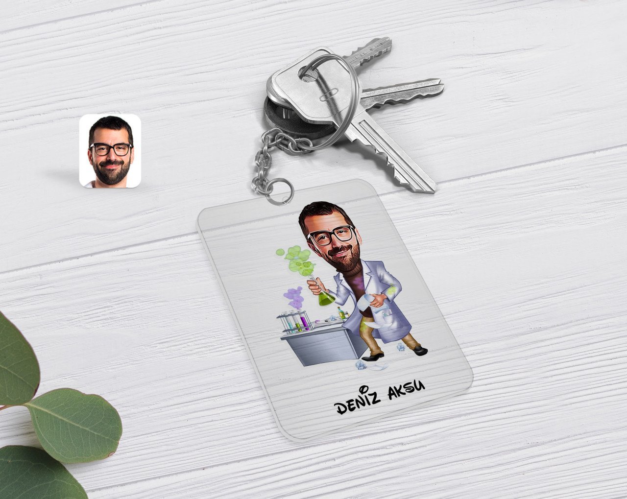 Kişiye Özel Erkek Kimya Öğretmeni Karikatürlü Şeffaf Pleksi Anahtarlık-2