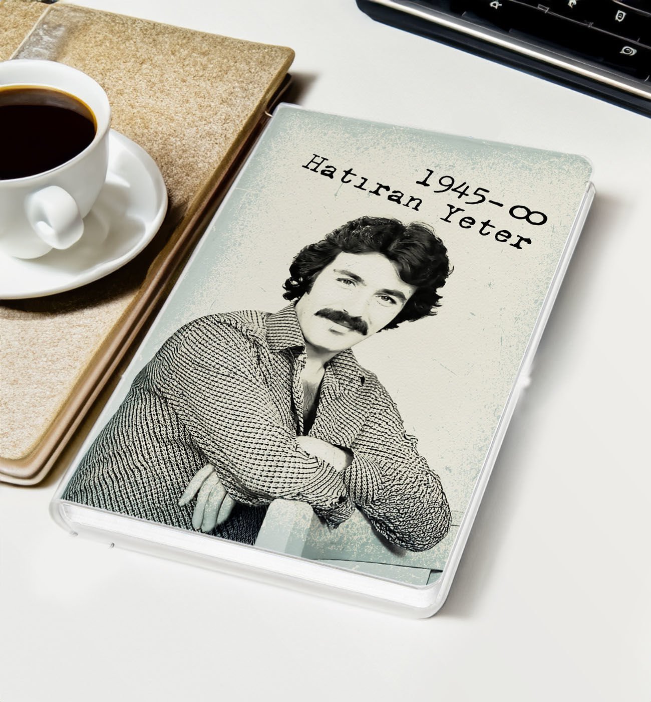 BK Gift Ferdi Tayfur Hatıran Yeter Tasarımlı Beyaz Defter-2, Arkadaşa Hediye