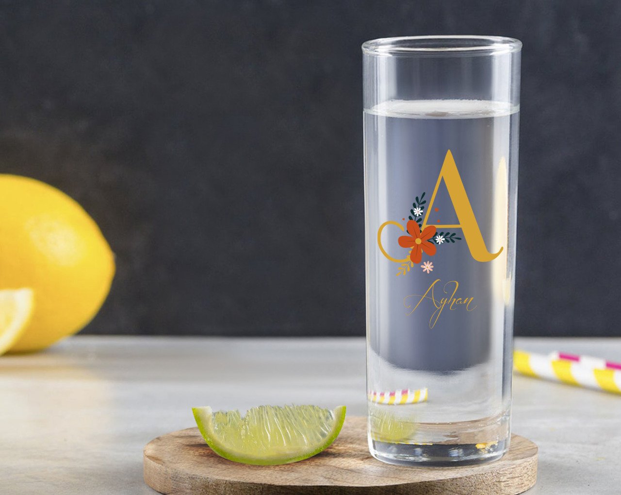 Kişiye Özel Renkli Baskılı Harf ve İsim Tasarımlı Vodka Bardağı-1