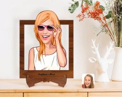Kişiye Özel Kadın Karikatürlü Ahşap Standlı 3D Biblo-18