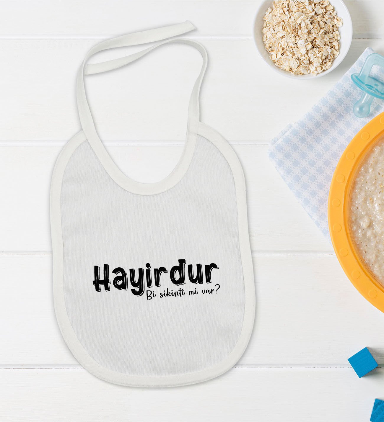 BK Kids Hayirdur Tasarımlı Beyaz Bebek Mama Önlüğü-1