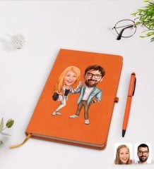 Kişiye Özel Sevgililer Karikatürlü Turuncu Termo Deri Defter Kalem Seti Model 93