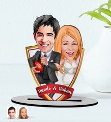 Kişiye Özel İsimli Sevgililer Karikatürlü Ahşap Biblo Model-15