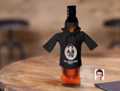 BK Gift Kişiye Özel Karikatürlü Mini Siyah İçki Şişesi Tişörtü , Ev Bar Dekoru, Viski, Şarap, Votka, Rakı Şişesi Tişörtü, Ev Barı-14