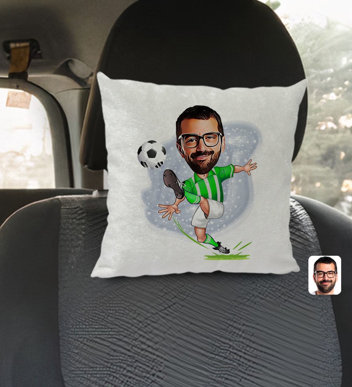 Kişiye Özel Yeşil Beyaz Futbolcu Karikatürlü Kare Araç Koltuk Yastığı-1