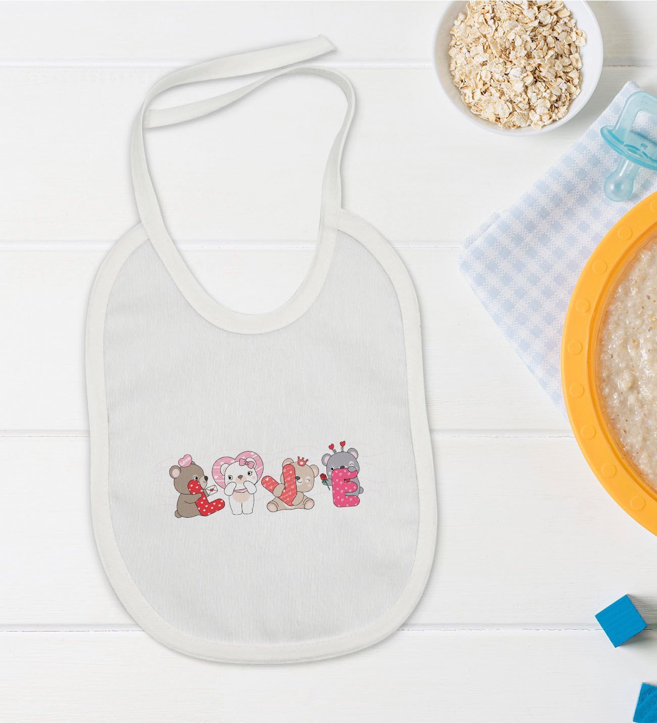BK Kids Love Tasarımlı Beyaz Bebek Mama Önlüğü-2