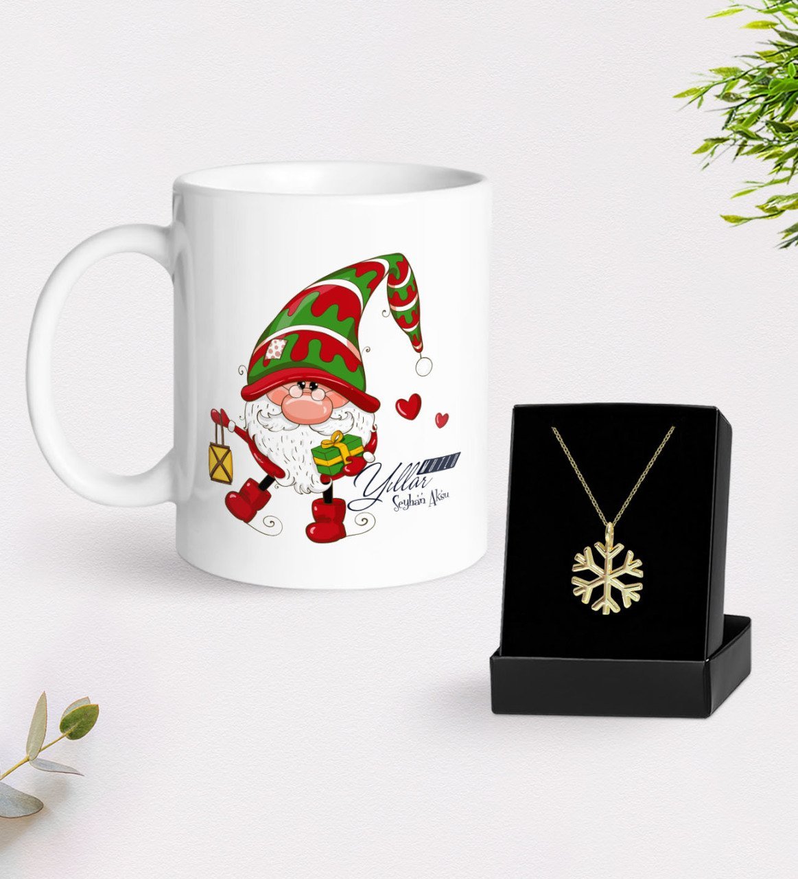 Kişiye Özel Mutlu Yıllar Tasarımlı Kupa ve Kar Tanesi Kolye-14