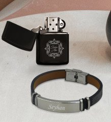Kişiye Özel İsimli Benzinli Çakmak ve Siyah Desenli Deri Bileklik Hediye Seti-1