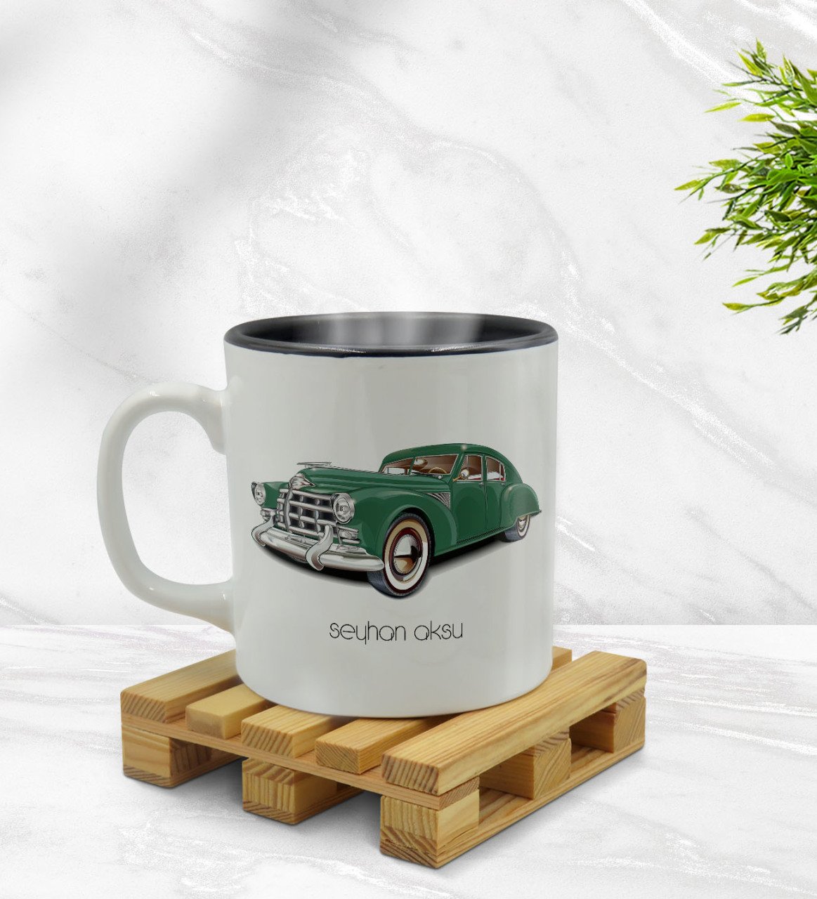 Kişiye Özel Retro Otomobil Tasarımlı İçi Siyah Renkli Kupa Bardak Model 3