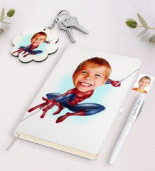 Kişiye Özel Erkek Çocuk Örümcek Adam Karikatürlü Beyaz Defter Kalem ve Anahtarlık Hediye Seti