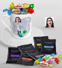 Kişiye Özel Bayan Eczacı Karikatürlü Türk Kahvesi Fincanı Selamlique Karışık Türk Kahvesi ve Haribo Şeker Hediye Seti-1