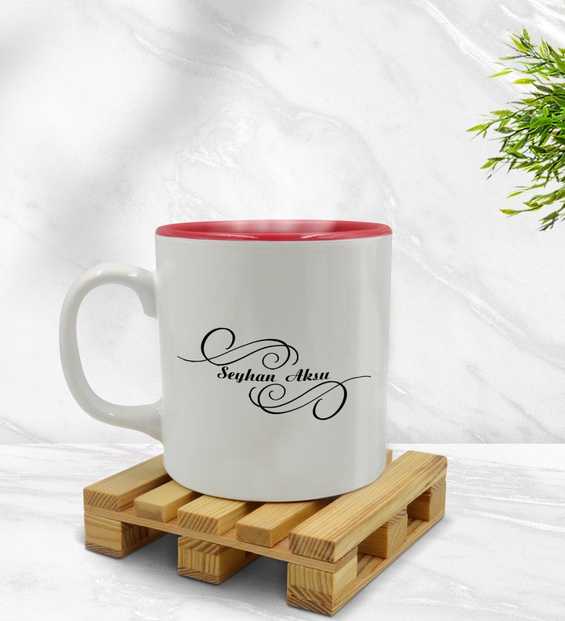 Kişiye Özel İsimli İçi Kırmızı Renkli Kupa Bardak Model 3