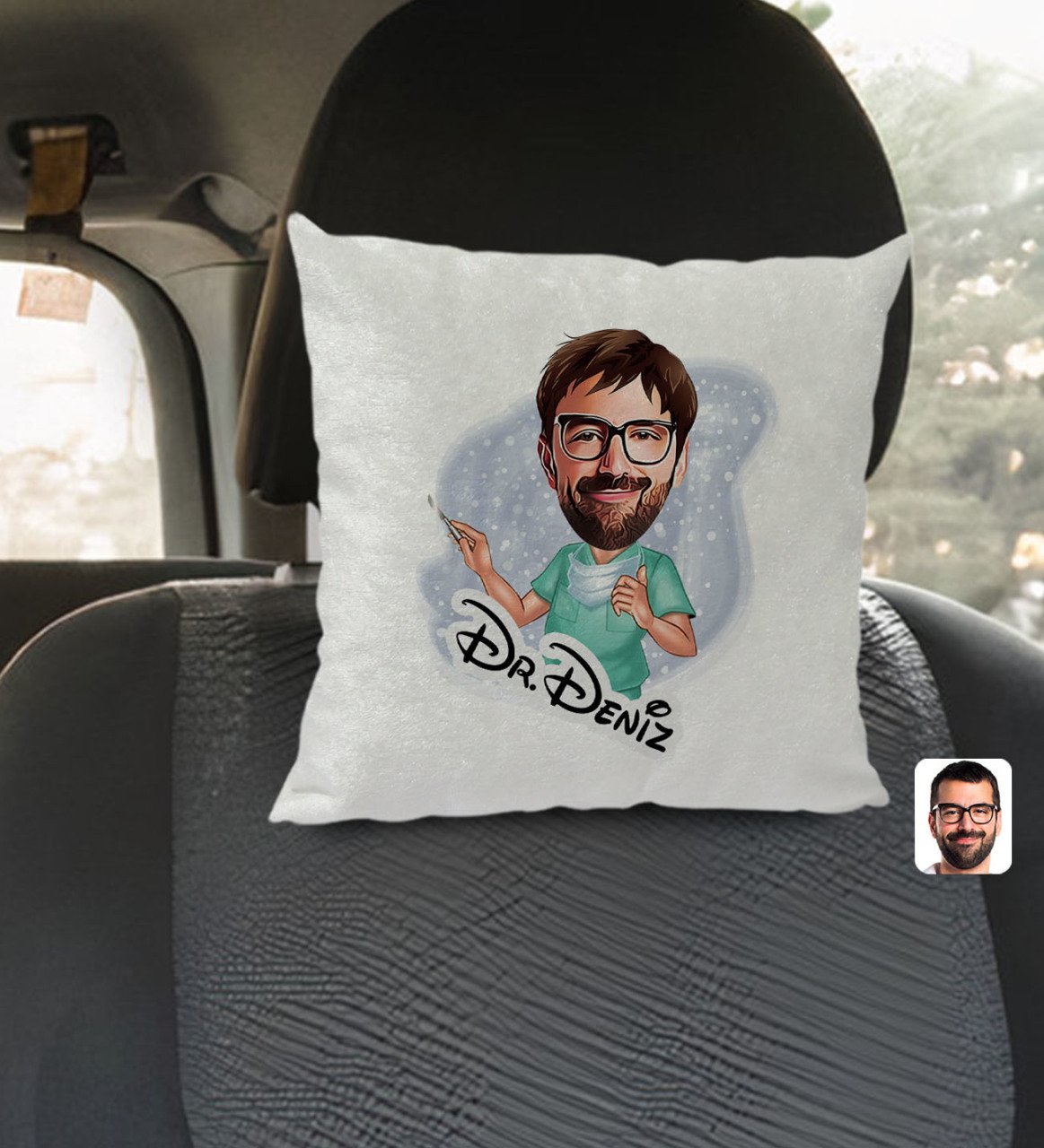 Kişiye Özel İsimli Erkek Cerrah Karikatürlü Kare Araç Koltuk Yastığı-1