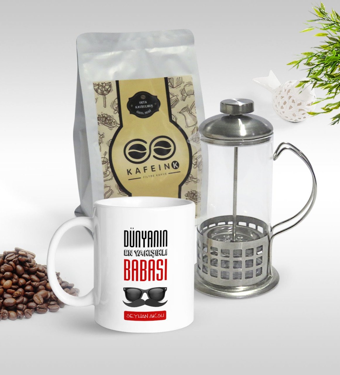 Kişiye Özel Dünyanın En Yakışıklı Babası Tasarımlı Kupa & French Press & 250gr Filtre Kahve Hediye Seti-2