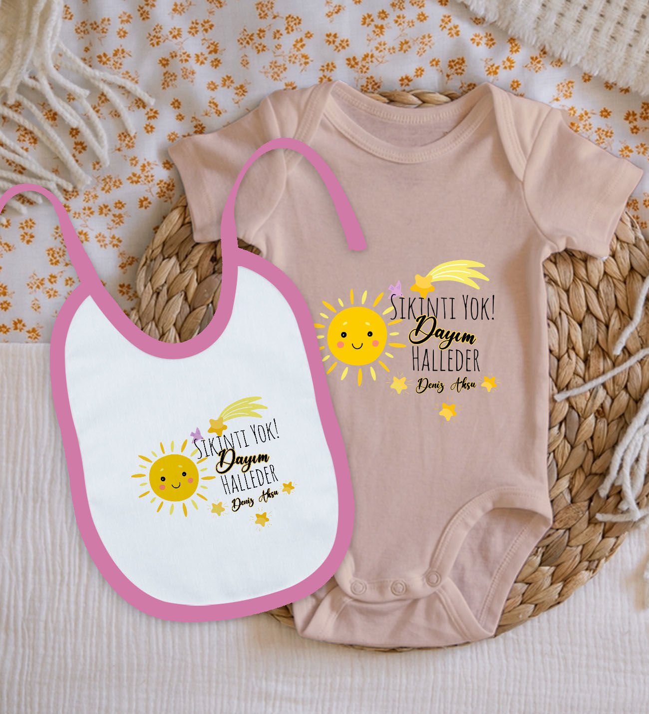 BK Kids Kişiye Özel Dayım Halleder Tasarımlı Pembe %100 Pamuklu Kısa Kol Bebek Body Zıbın ve Mama Önlüğü Hediye Seti