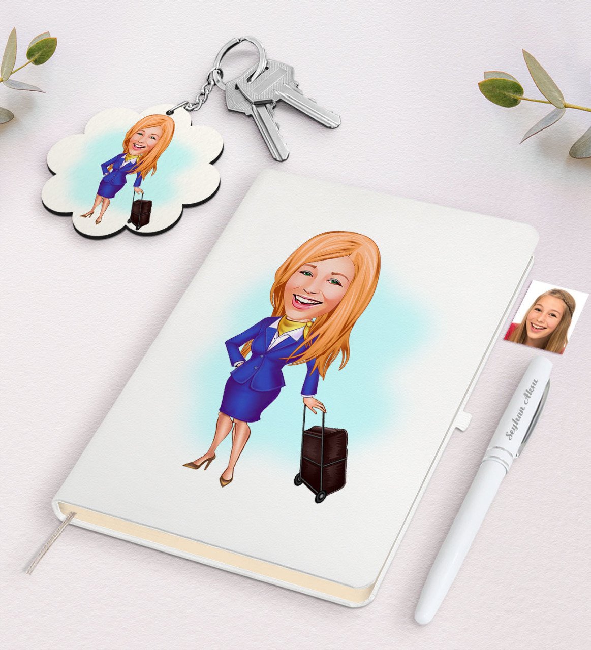 Kişiye Özel Hostes Karikatürlü Beyaz Defter Kalem ve Anahtarlık Hediye Seti-2