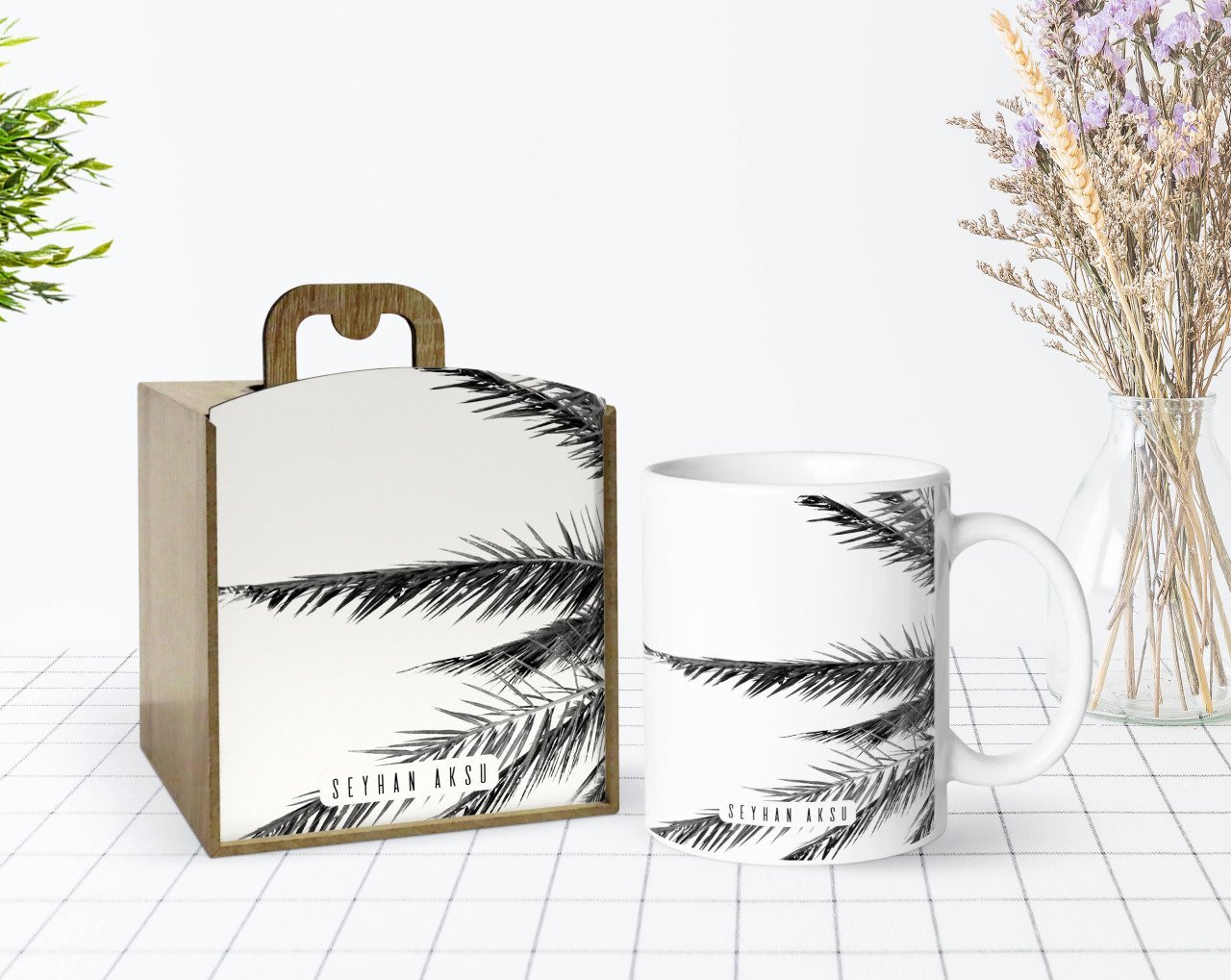 Kişiye Özel Ahşap Kutuda İsimli Beyaz Kupa Bardak-33