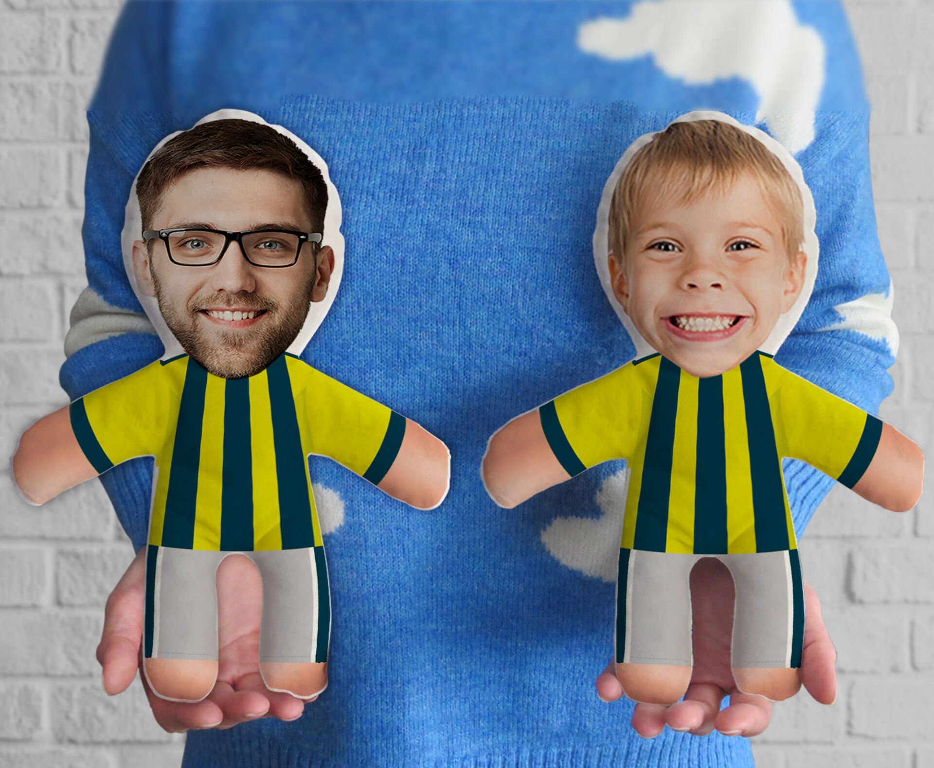 BK Gift Kişiye Özel Sarı Lacivert Taraftar 2'li Baba&Oğul-Kız Futbolcu Bebek Yastık-1, Taraftar Hediyesi, Babalar Günü Hediyesi